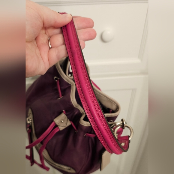 Coach Daisy Spectator Drawstring Bucket Bag - Picture 4 of 7